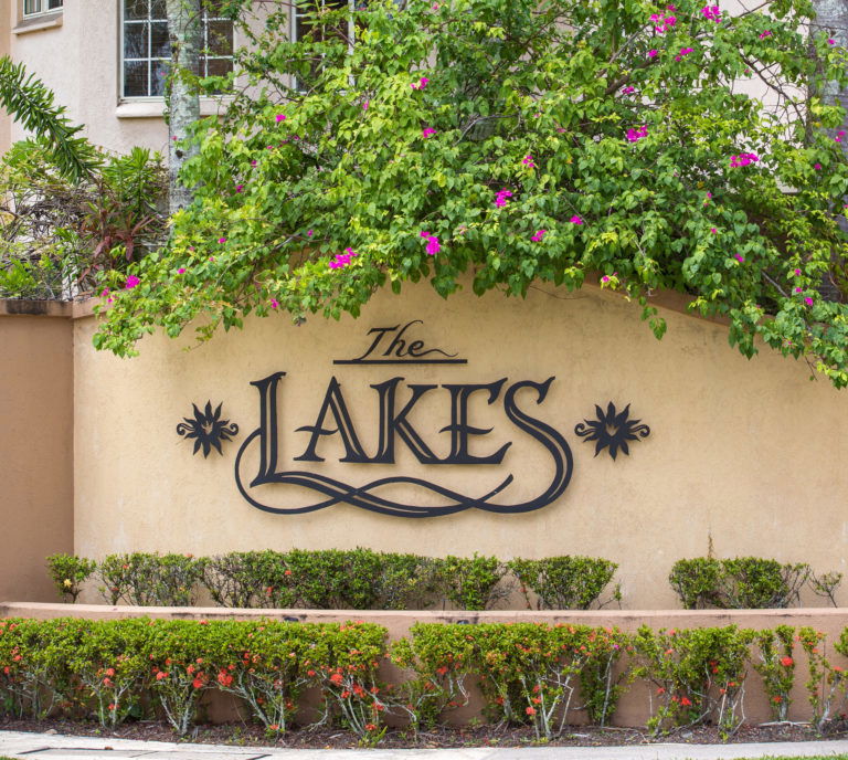 Cairns North QLD Accommodation Directory