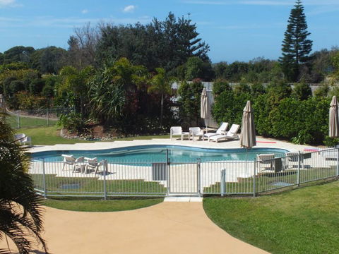 Pacific Marina Apartments - Accommodation Directory 18