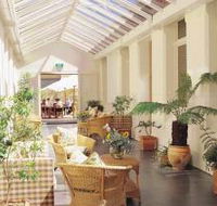 AnsoniA on Lydiard - Accommodation Directory