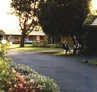 Colonial Village Motel - Accommodation Directory