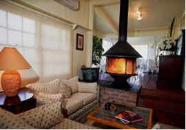 Squids Ink Motel And Restaurant - Accommodation Directory 0