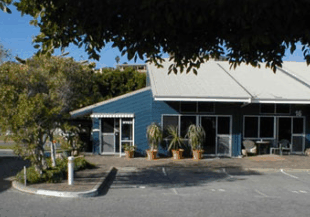 Abrolhos Reef Lodge - Accommodation Directory 3