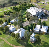 Pinnacle Valley Resort - Accommodation Directory