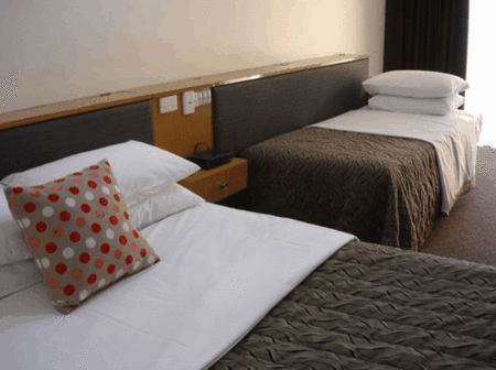 Burkes Hotel Motel - Accommodation Directory 2