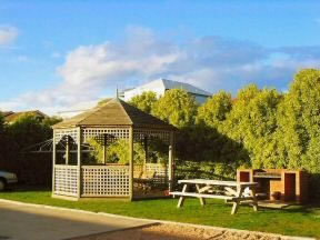 Pelican At Lakes Motel - Accommodation Directory 0