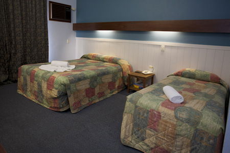 Amity Motor Inn - Accommodation Directory 0