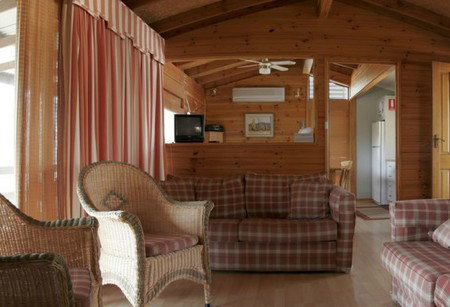 Glen Ayr Cottages - Accommodation Directory 0