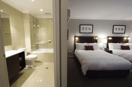 Carlyle Suites & Apartments - Accommodation Directory 1