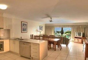 Kirra Palms Holiday Apartments - Accommodation Directory 1