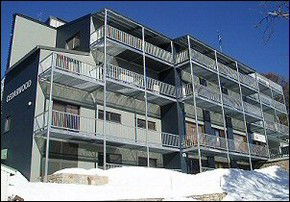 Cedarwood Apartments - Accommodation Directory 1