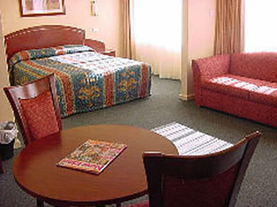 Embassy Motel - Accommodation Directory 0