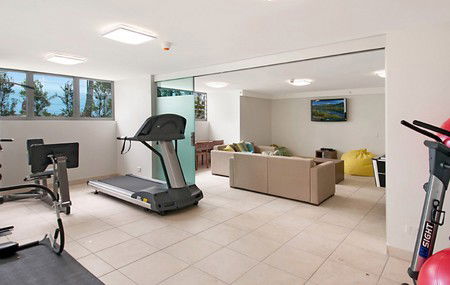Fairshore Beachfront Apartments - Accommodation Directory 2