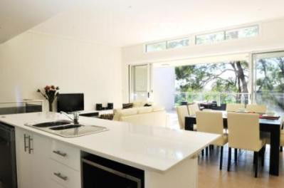 Absolute Beachfront Opal Cove Resort - Accommodation Directory 3
