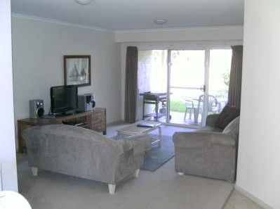 Absolute Beachfront Opal Cove Resort - Accommodation Directory 4