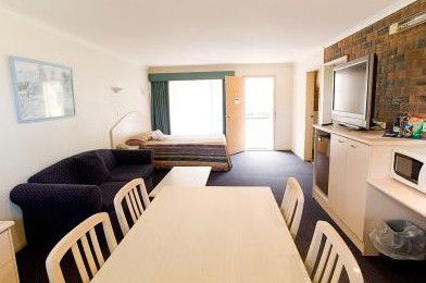 Comfort Inn Big Windmill - Accommodation Directory 1