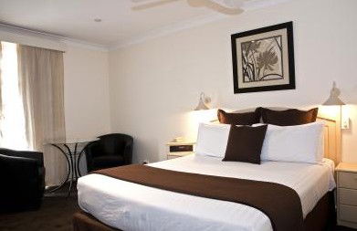 Central Caleula Motor Lodge - Accommodation Directory 3