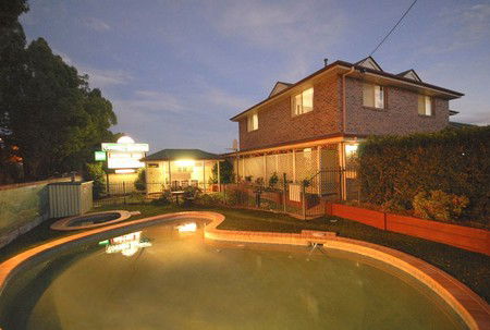 Country Gardens Motor Inn - Accommodation Directory 4