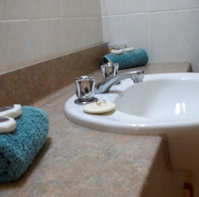 Carriage House Motor Inn - Accommodation Directory 4