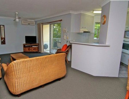 Paradise Grove Holiday Apartments - Accommodation Directory 2