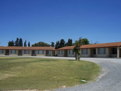 Stansbury Holiday Motel - Accommodation Directory 1