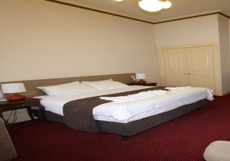 Glenferrie Hotel - Accommodation Directory 2
