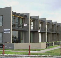 Centreport Units - Accommodation Directory