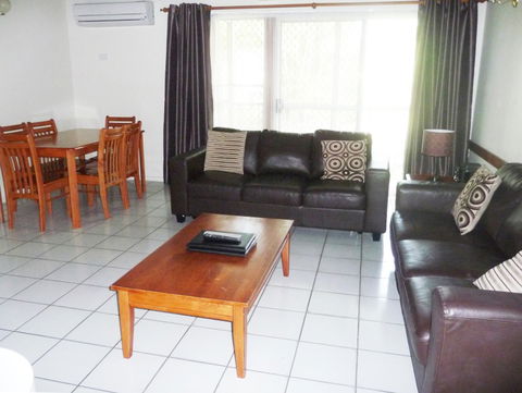 The Shores Holiday Apartments - Accommodation Directory 3