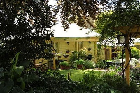 Bendigo Cottages - Accommodation Directory 1