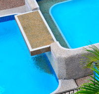 Waters Edge The Strand - Townsville - Accommodation Directory