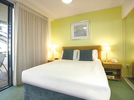 Oaks Calypso Plaza - Accommodation Directory 1