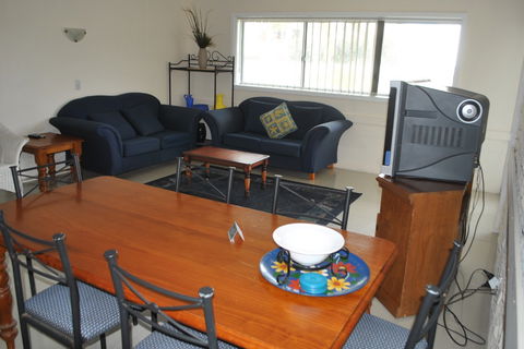 Maroochy Sands Holiday Units - Accommodation Directory 2