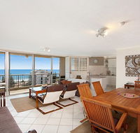 Rainbow Commodore Holiday Apartments - Accommodation Directory