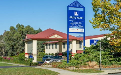 Alpha Hotel Canberra - Accommodation Directory 0