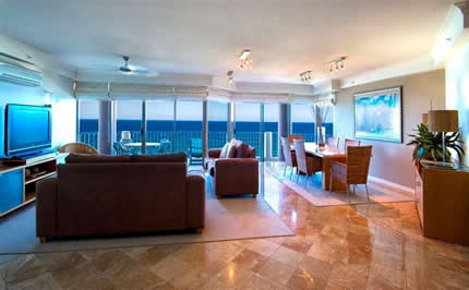 AA Oceana On Broadbeach - Accommodation Directory 8