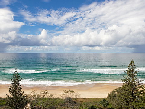 AA Oceana On Broadbeach - Accommodation Directory 11