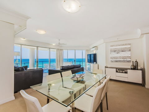 AA Oceana On Broadbeach - Accommodation Directory 16