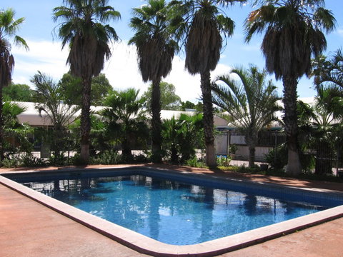 Bluestone Motor Inn - Accommodation Directory 4