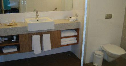 Desert Gardens Hotel - Accommodation Directory 3