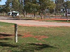 Desert Oaks Resort - Accommodation Directory 3