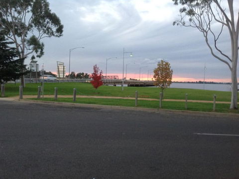 Lake View Motel - Accommodation Directory 7