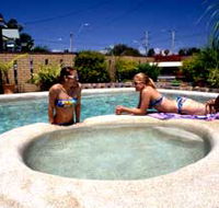Mackay Motor Inn - Accommodation Directory