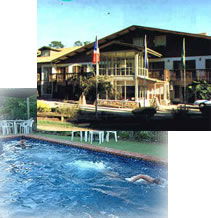 Bright Chalet - Accommodation Directory 0
