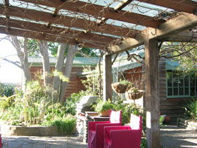 Rosebank Studio - Accommodation Directory 0