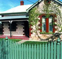 Naracoorte Cottages - Smith Street Villa - Accommodation Directory