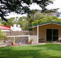 Shiralea Country Cottage - Accommodation Directory