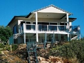 Top Deck Cliff House - Accommodation Directory 0