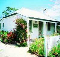 Sarah's Cottage - Accommodation Directory