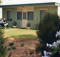 Oaklands Fishing Cottage - Accommodation Directory