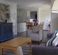 Saltaire Yellow - Accommodation Directory