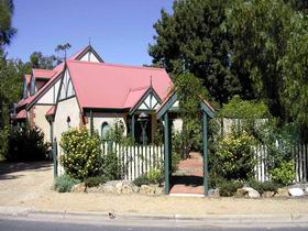 The Dove Cote - Accommodation Directory 0